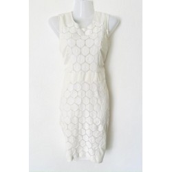 Robe blanche brodée