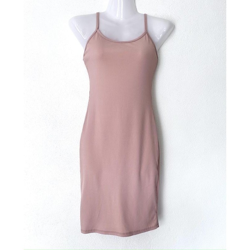 Robe cintrée