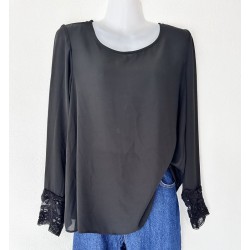 Blouse avec de longue manche