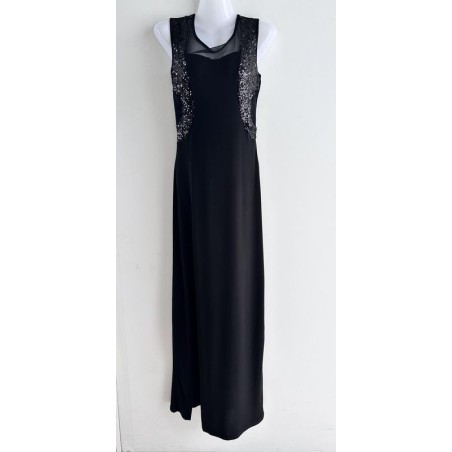 Robe fendue sur le coté